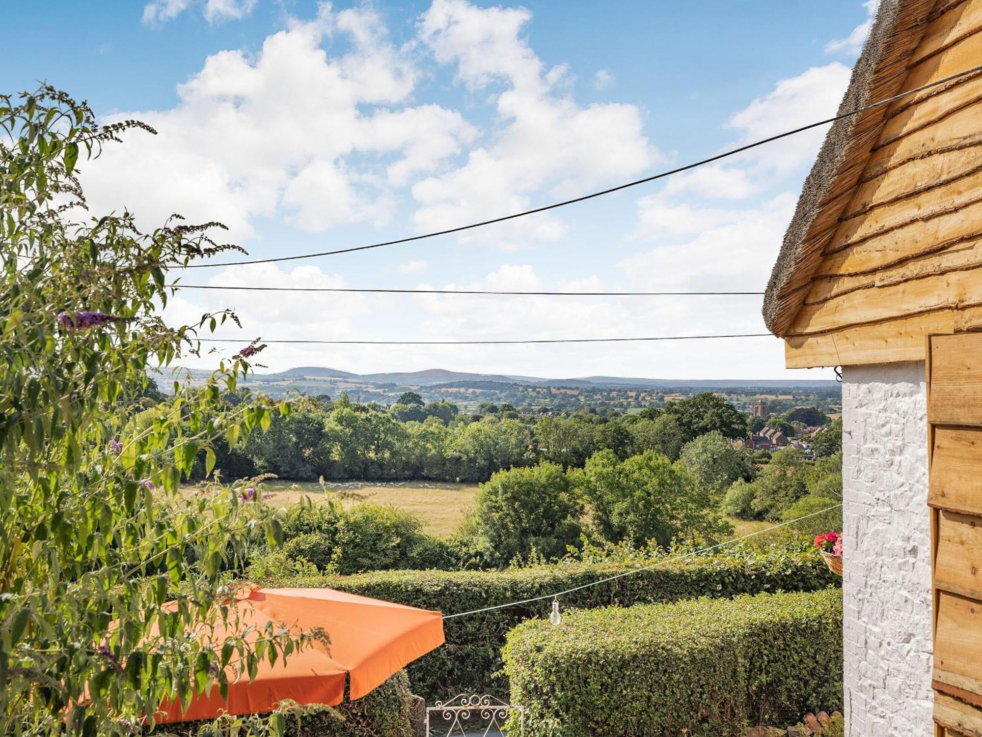 Elsies Cottage Pontesbury Esterno foto